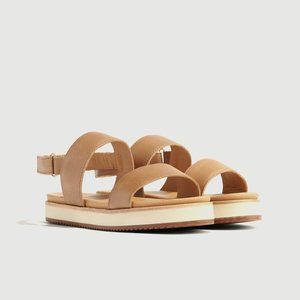NISOLO GO-TO FLATFORM SANDAL IN ALMOND